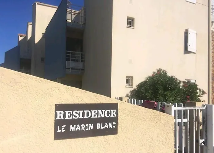 Studio 4 Personnes Avec Jardinet A 2 Pas Des Plages \